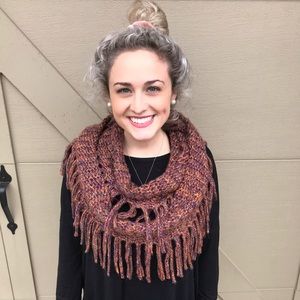 Brown scarf with highlights of orange hints